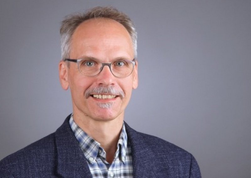 Alexander Pan, Leiter TCM in der Johannesbad Fachklinik Saarschleife