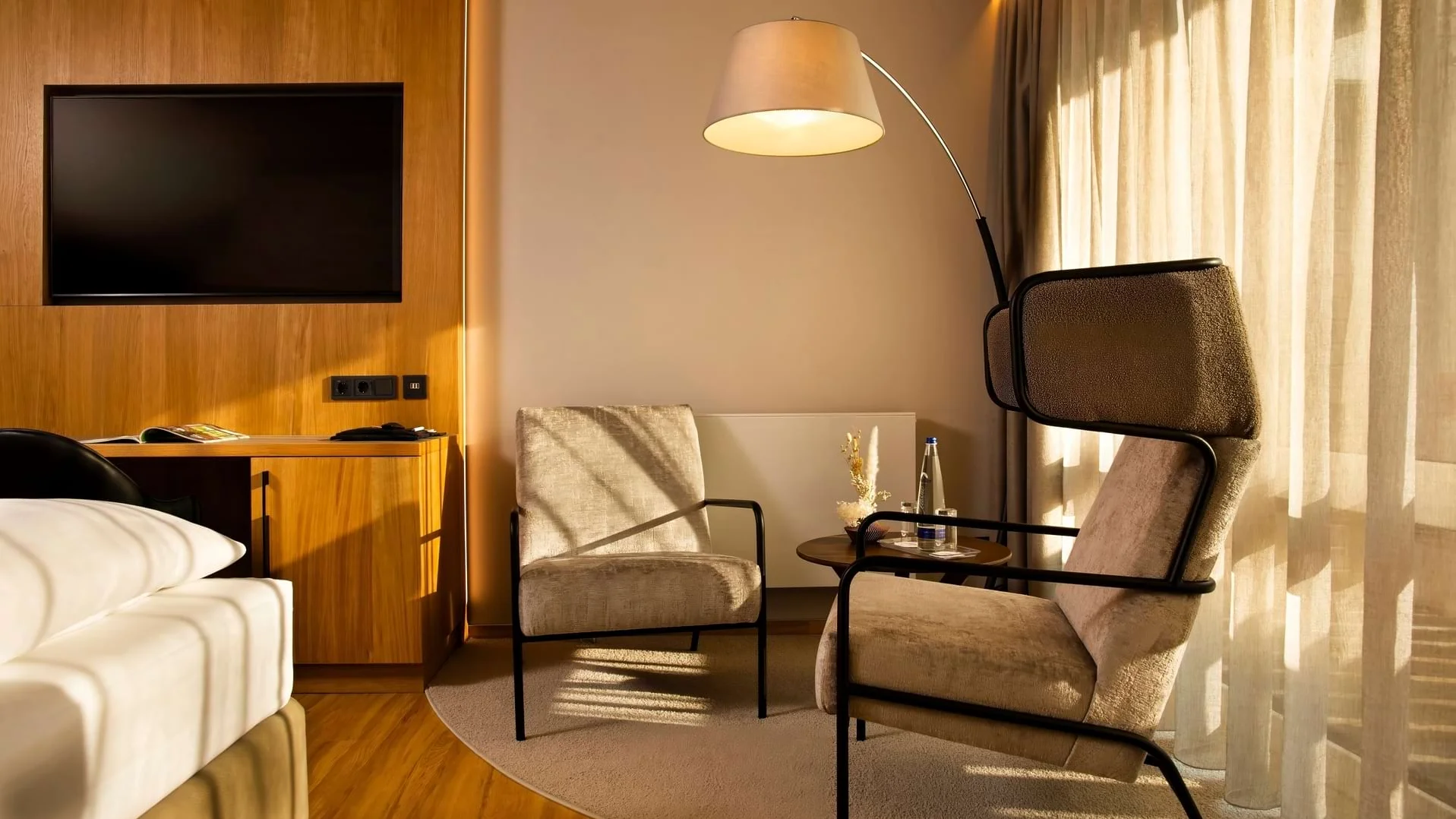 Wohnbereich im Doppelzimmer Ambiente im Johannesbad Hotel Königshof Bad Füssing.