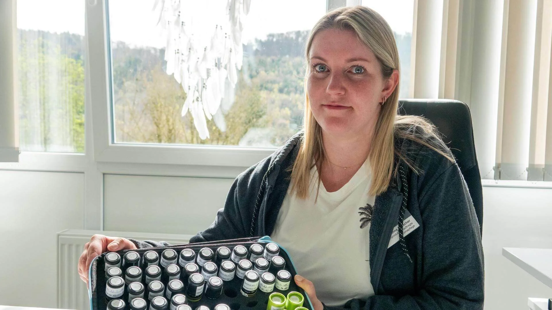 Anne Tauscher, Beauftragte für Medizinprodukte, sitzt in ihrem Büro. Anne Tauscher, Beauftragte für Medizinprodukte, sitzt in ihrem Büro.